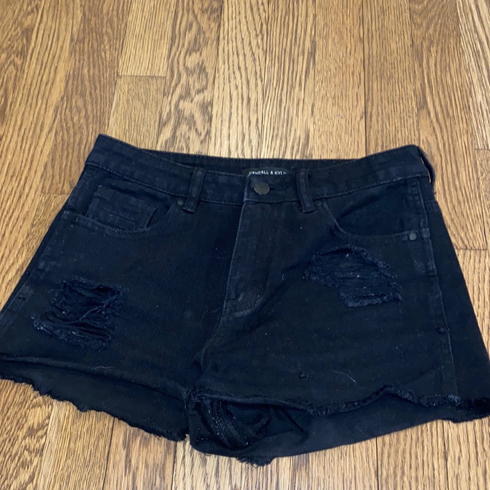 Kendall & Kylie black jean shorts